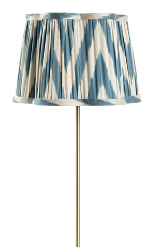 Silk Lampshade Scallop with Ikat print in Blue