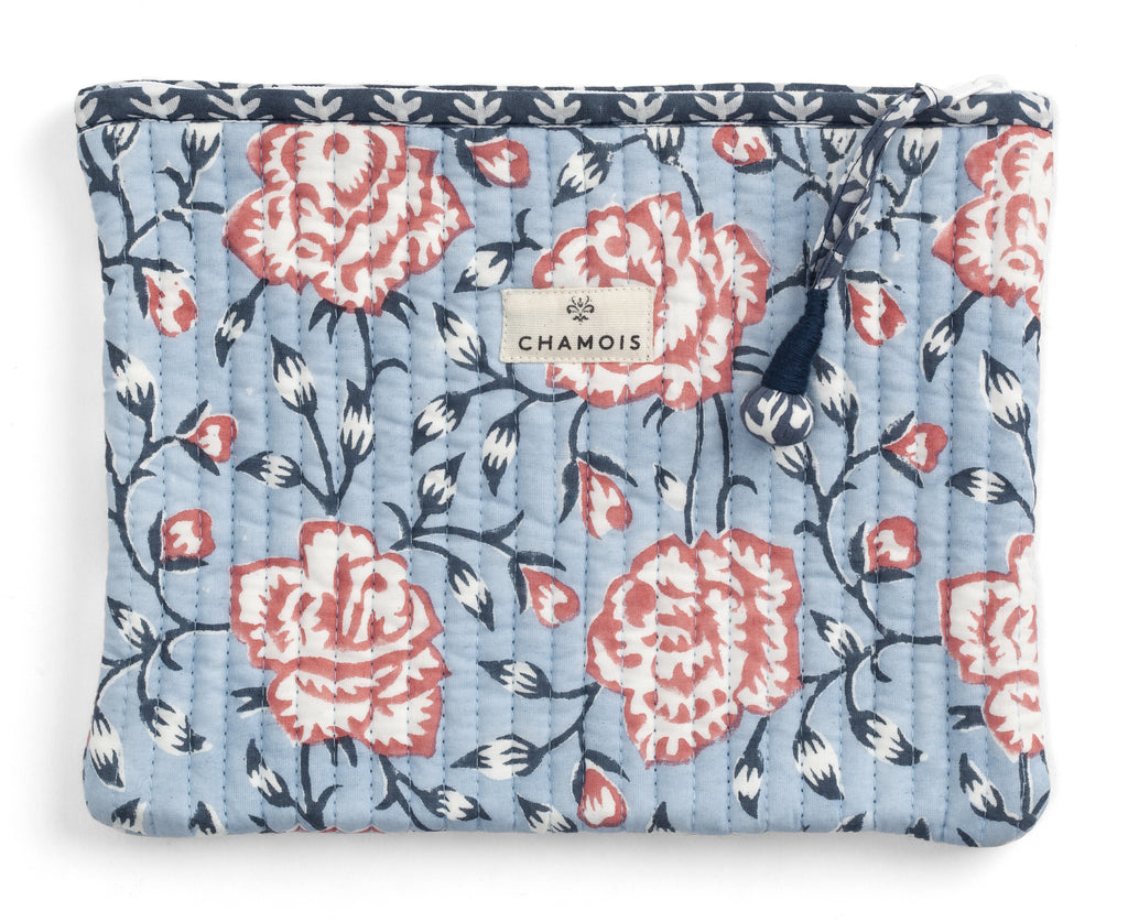 Pouch with Rose print in Blue and Red - Medium