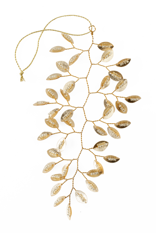 Hanging Ornament with Leaf in Gold