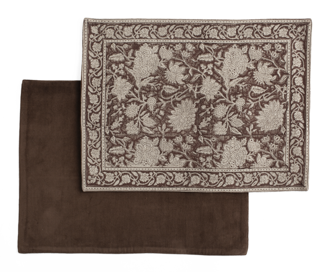 Placemat with Indian Rose in Brown