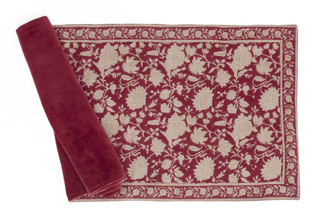 Linen Tablerunner with Indian Rose print in Red