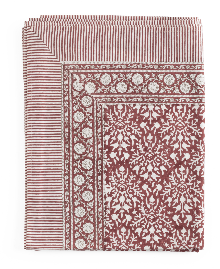 Tablecloth with Snowflake in Red