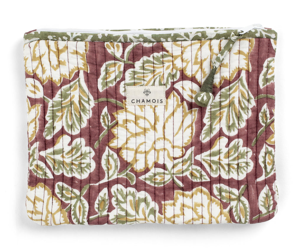 Pouch with Dahlia Print in Red and Green