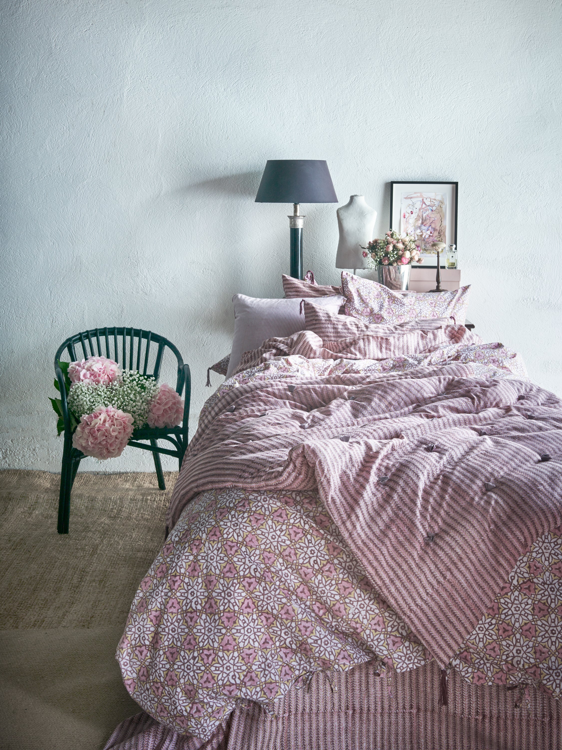 Duvet Cover with City Palace print in Fuchsia Rose