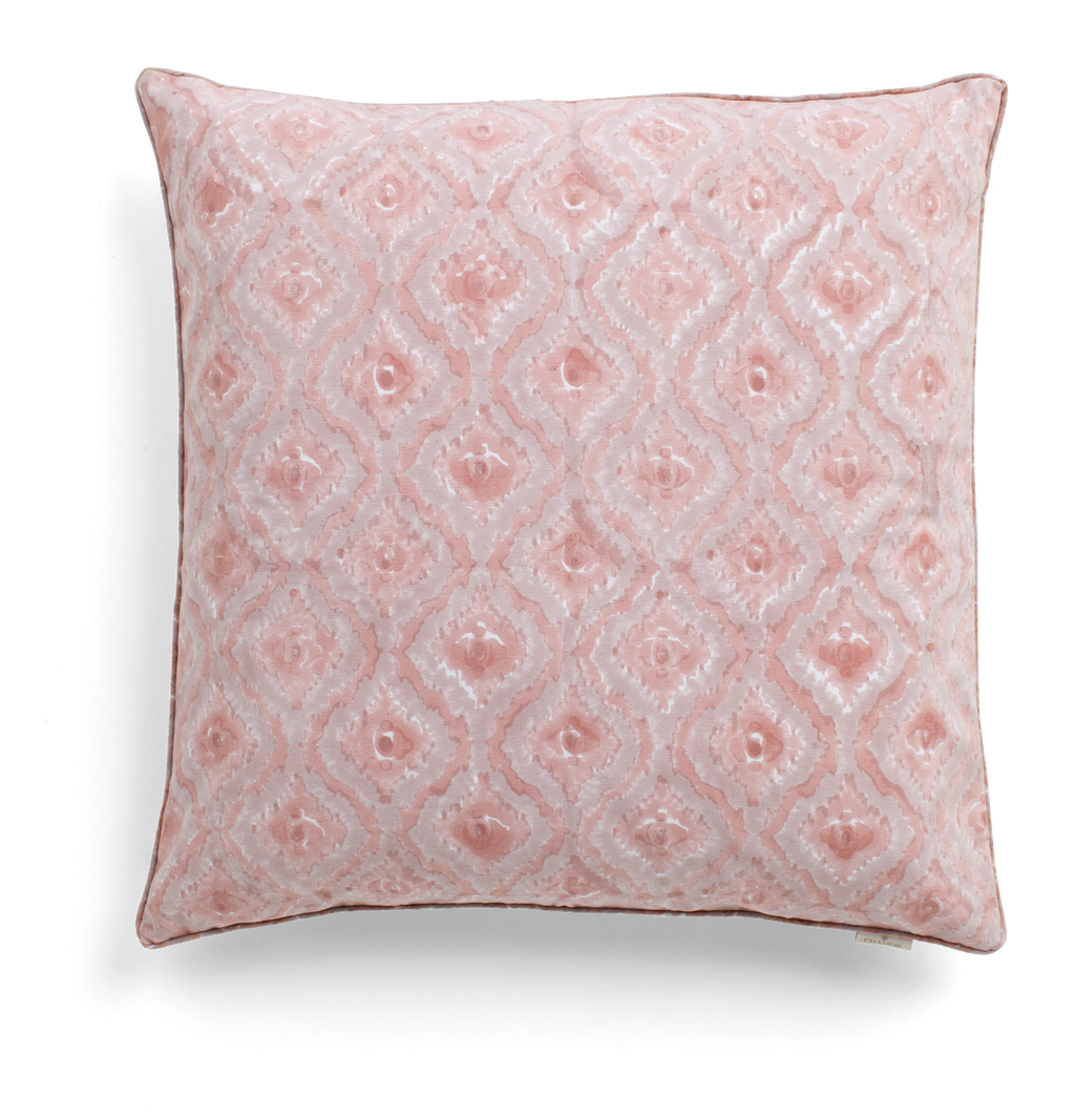 Diamond Cushion in Fuchsia Rose