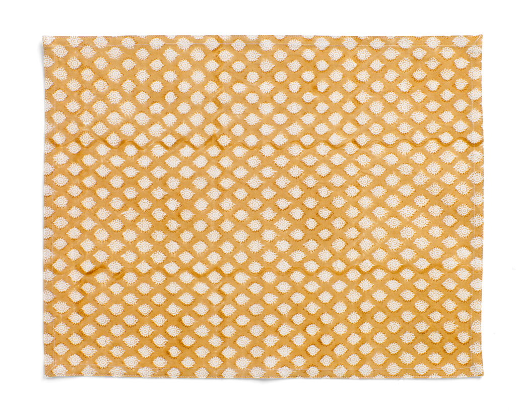 Placemats with Medallion print in Lion Yellow